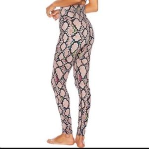 Beach Riot Piper Legging NWT
